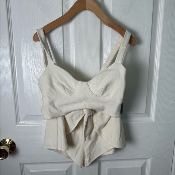 Katie May Vibing Me Knit Set Crop Top & Shorts in Cream XS - Picture 2 of 14